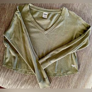 PINK by VICTORIA’S SECRET long sleeved waffle cropped shirt size XS olivegreen